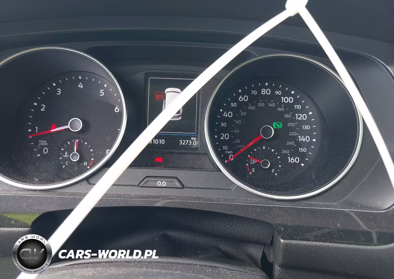 2018 Volkswagen Tiguan 2.0T S VIN:3VV0B7AX5JM104126 - 15