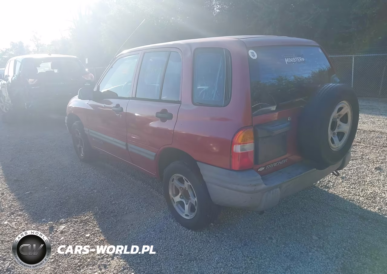 2001 Chevrolet Tracker Hard Top Base VIN:2CNBE13C416911801 - 3