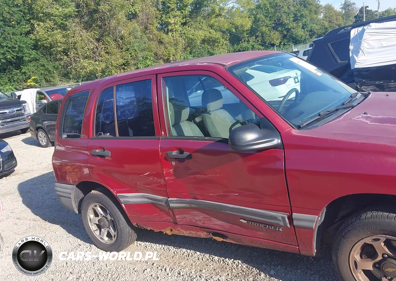2001 Chevrolet Tracker Hard Top Base VIN:2CNBE13C416911801 - 6