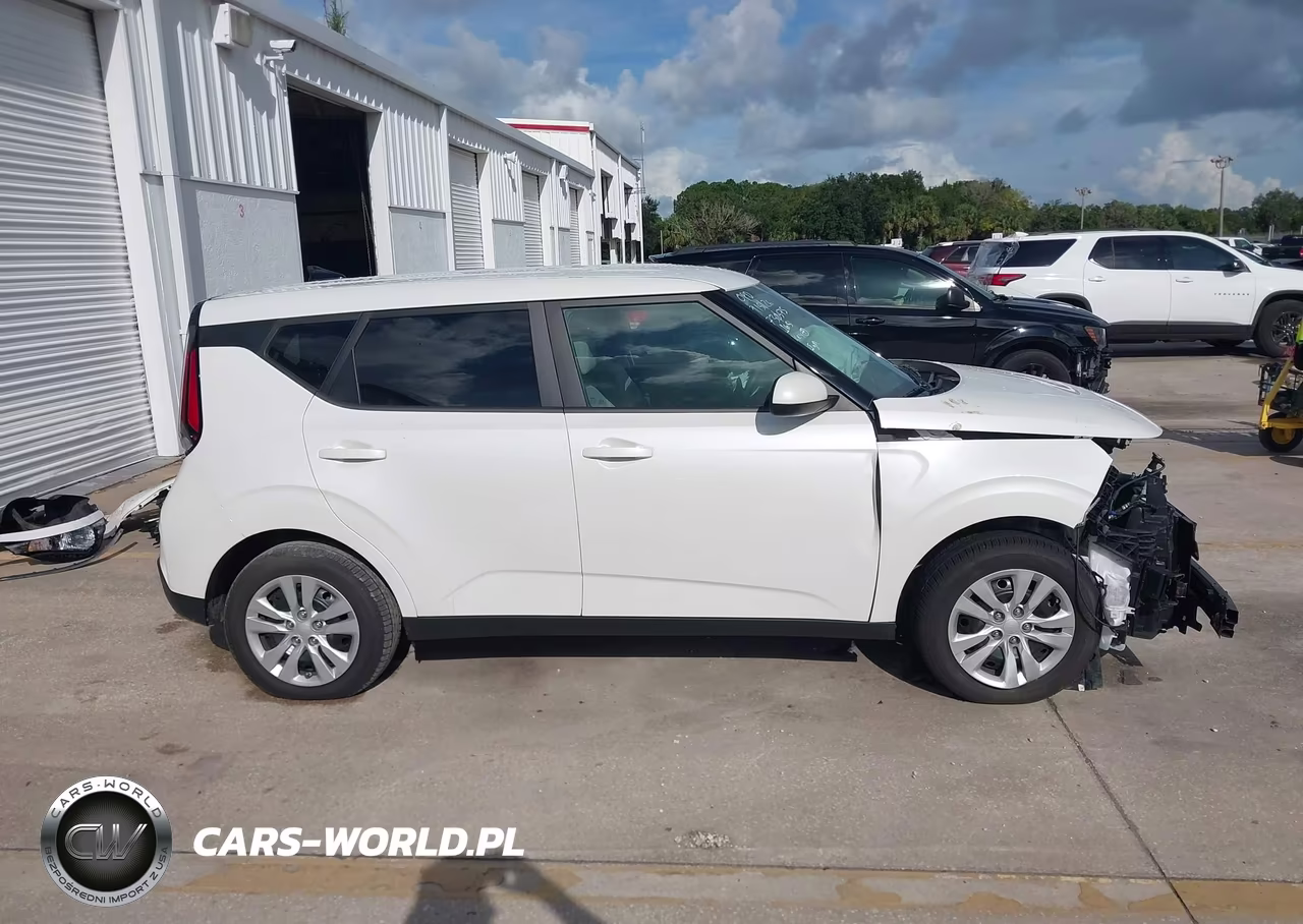 2023 Kia Soul Lx VIN:KNDJ23AU3P7856105 - 14