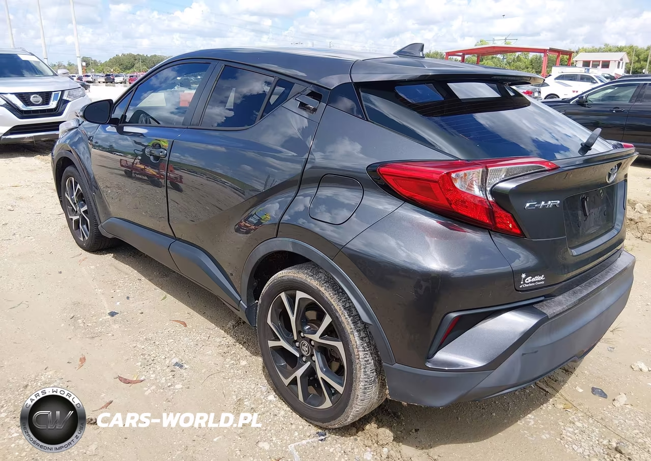 2018 Toyota C-Hr Xle Premium VIN:NMTKHMBX8JR051312 - 3