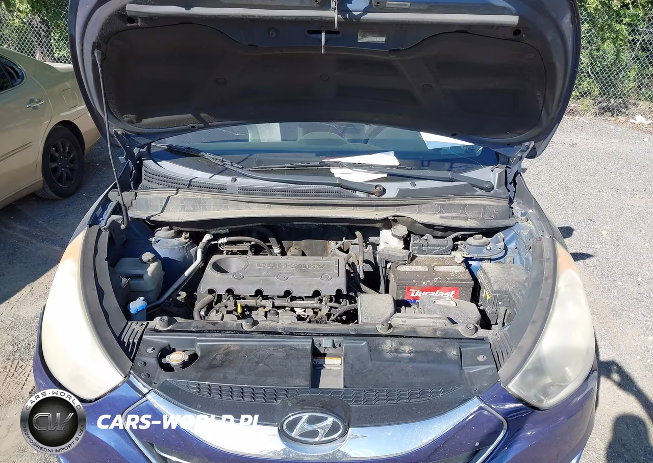2011 Hyundai Tucson Limited VIN:KM8JUCAC6BU155887 - 10