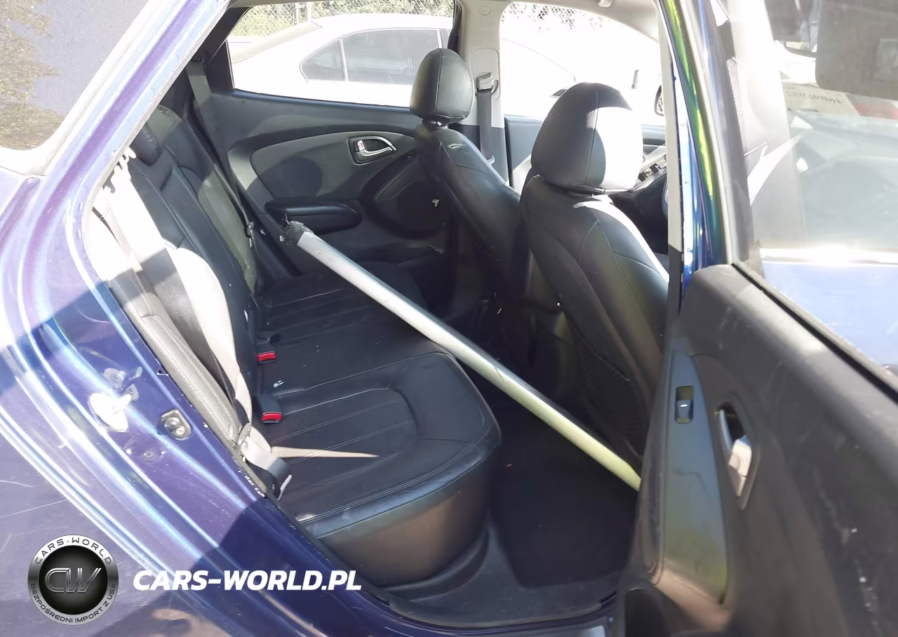 2011 Hyundai Tucson Limited VIN:KM8JUCAC6BU155887 - 8