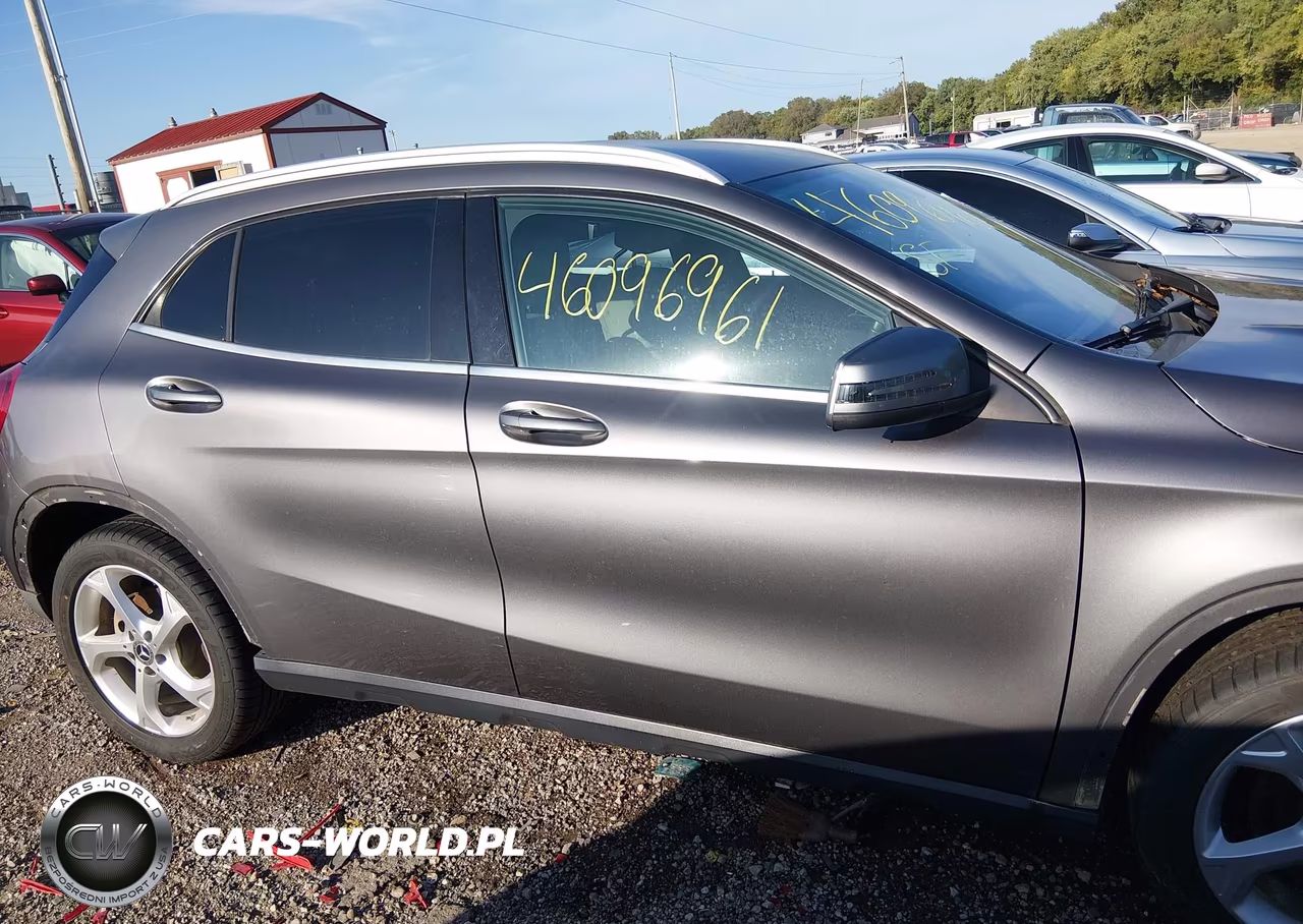 2017 Mercedes-Benz Gla 250 4Matic VIN:WDCTG4GB9HJ342702 - 13