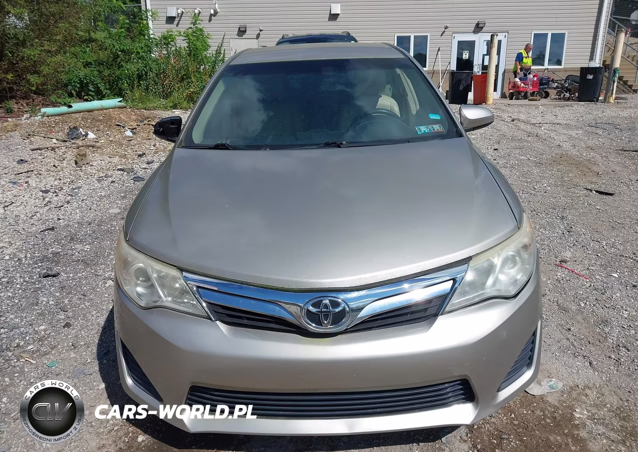 2013 Toyota Camry Le VIN:4T4BF1FK7DR320423 - 12