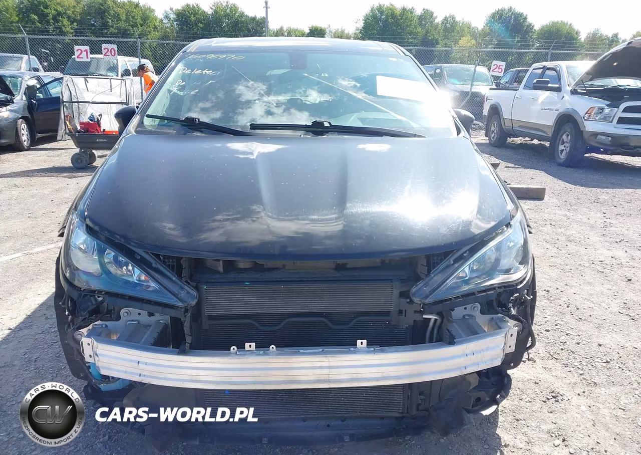 2022 Chrysler Voyager Lx VIN:2C4RC1CG3NR211669 - 13