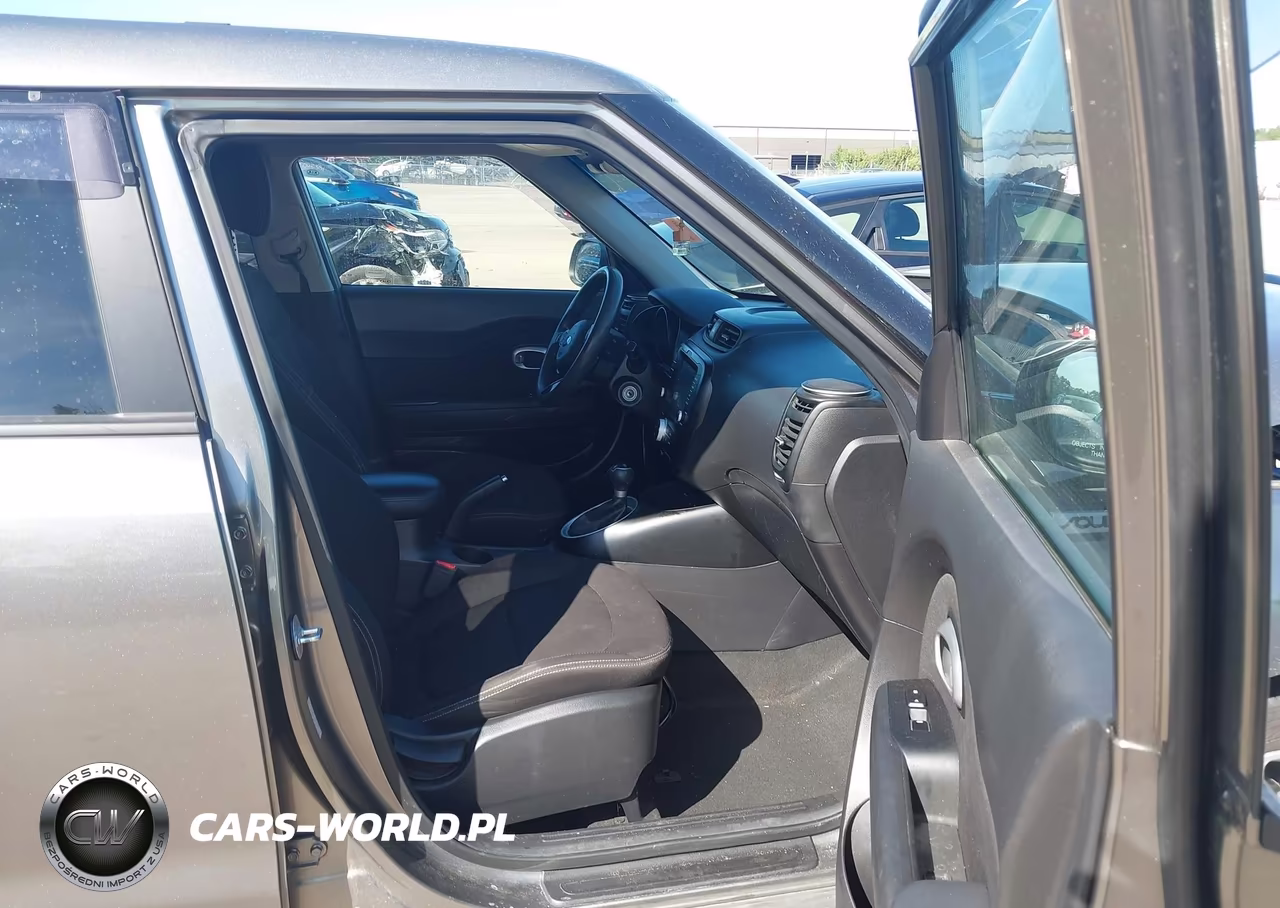 2018 Kia Soul VIN:KNDJN2A29J7574137 - 5
