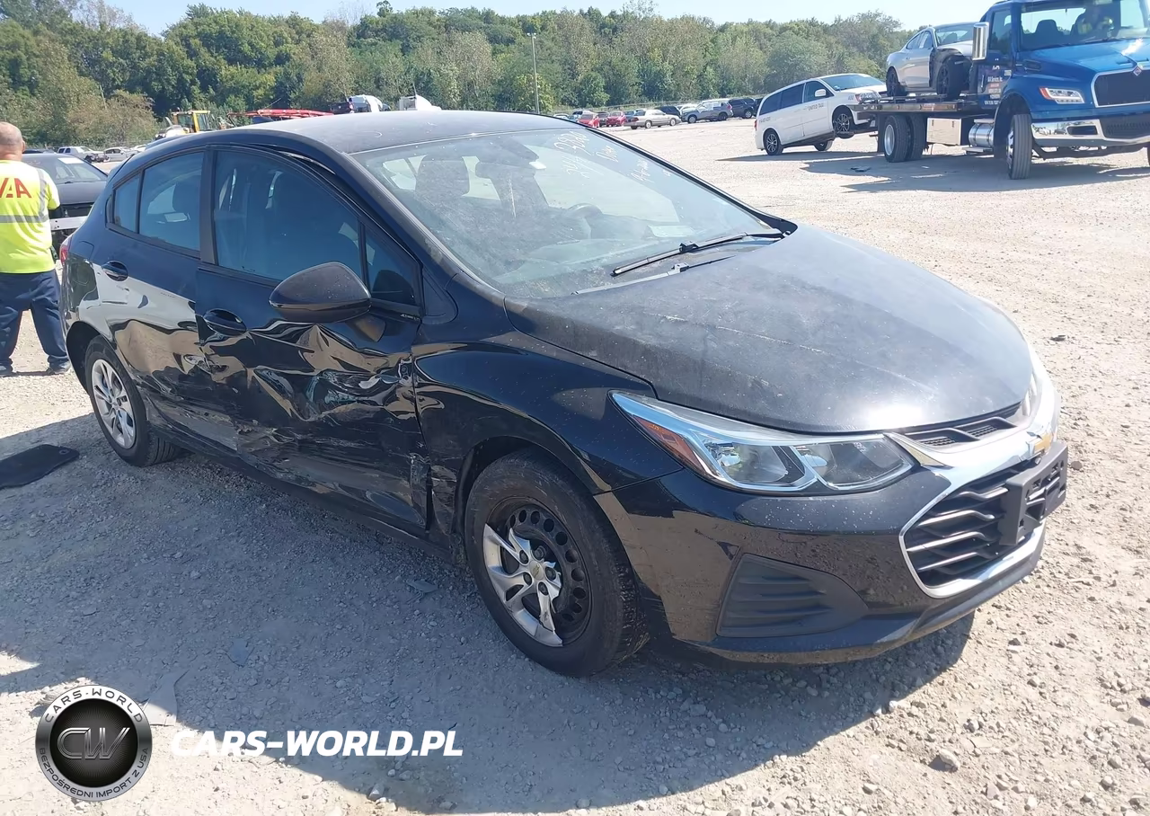 2019 Chevrolet Cruze Ls – zdjęcie 1 z 16