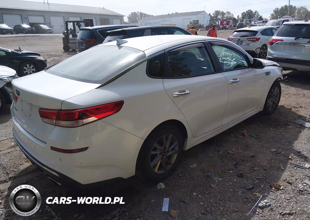 2020 Kia Optima Lx VIN:5XXGT4L34LG386119 - 4