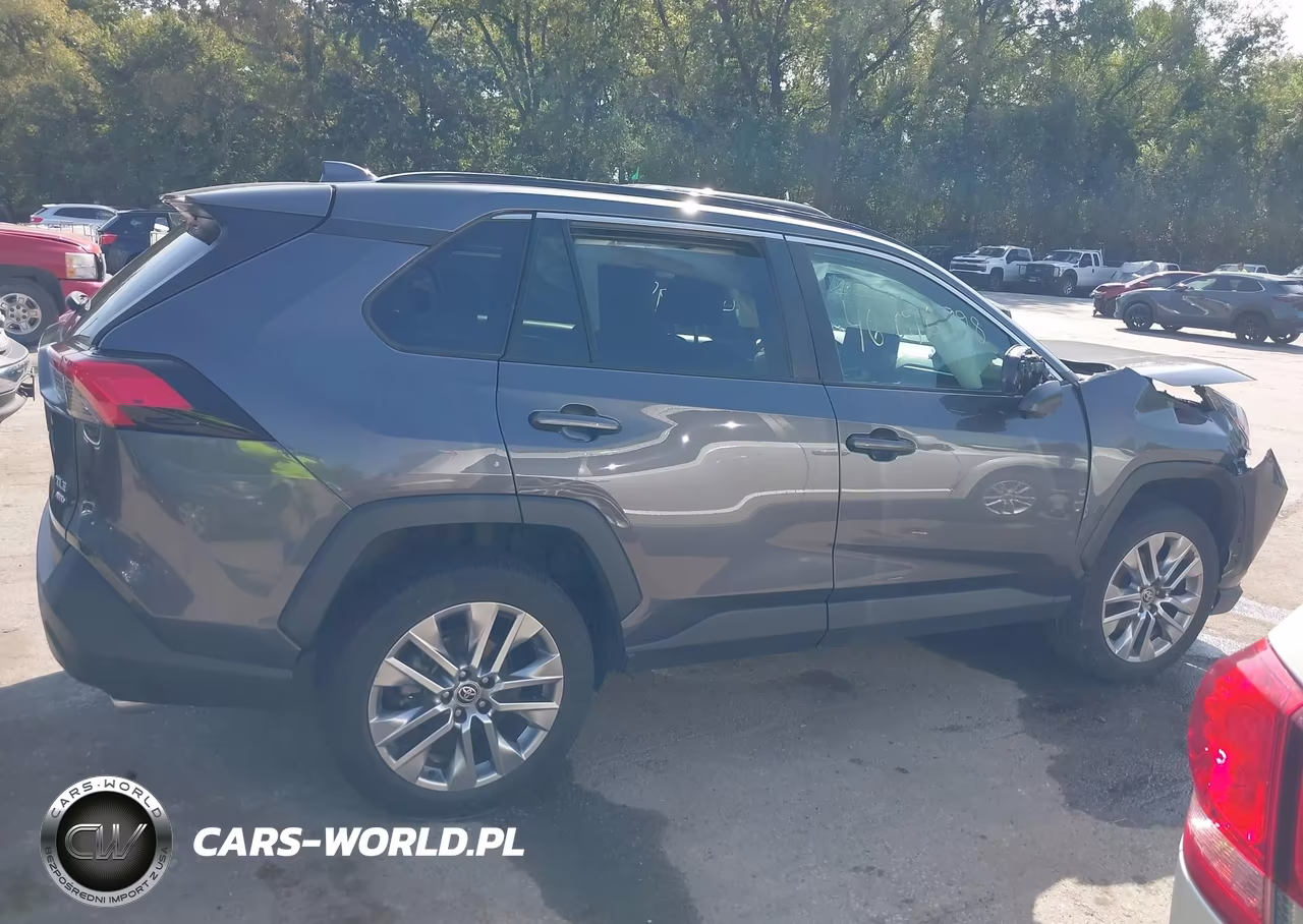 2023 Toyota Rav4 Xle Premium VIN:2T3A1RFV1PC372799 - 13