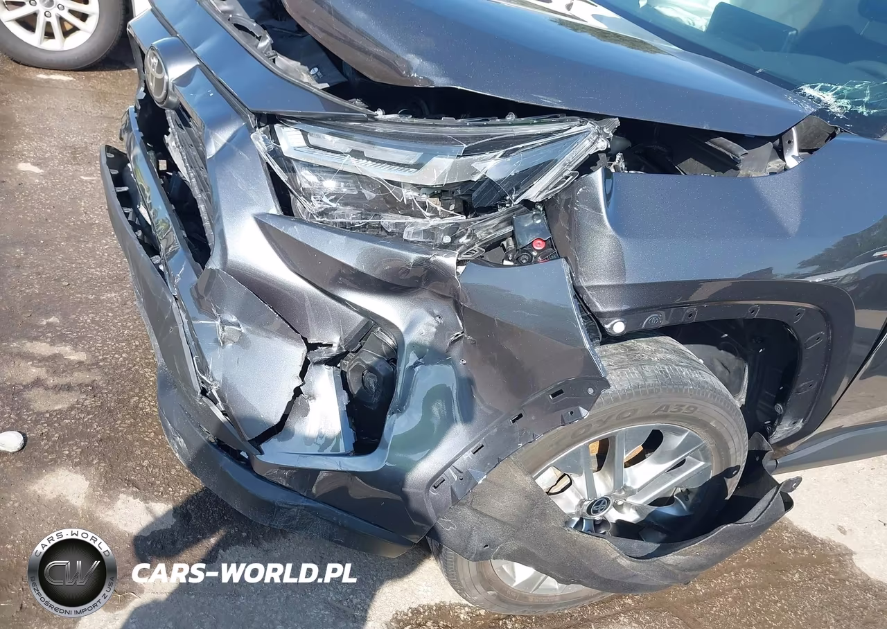 2023 Toyota Rav4 Xle Premium VIN:2T3A1RFV1PC372799 - 19