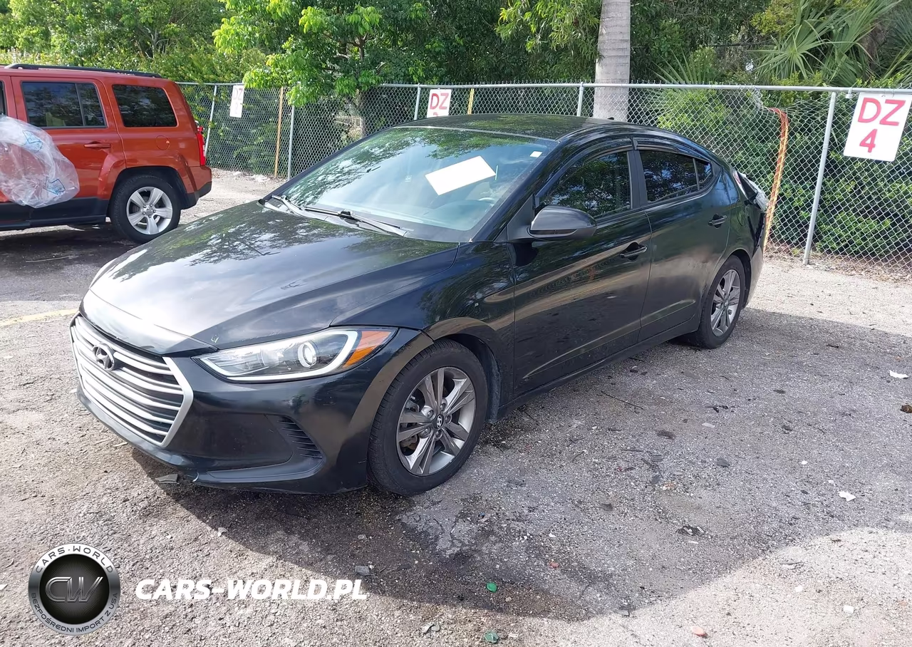 2017 Hyundai Elantra Se VIN:KMHD84LF5HU201300 - 2