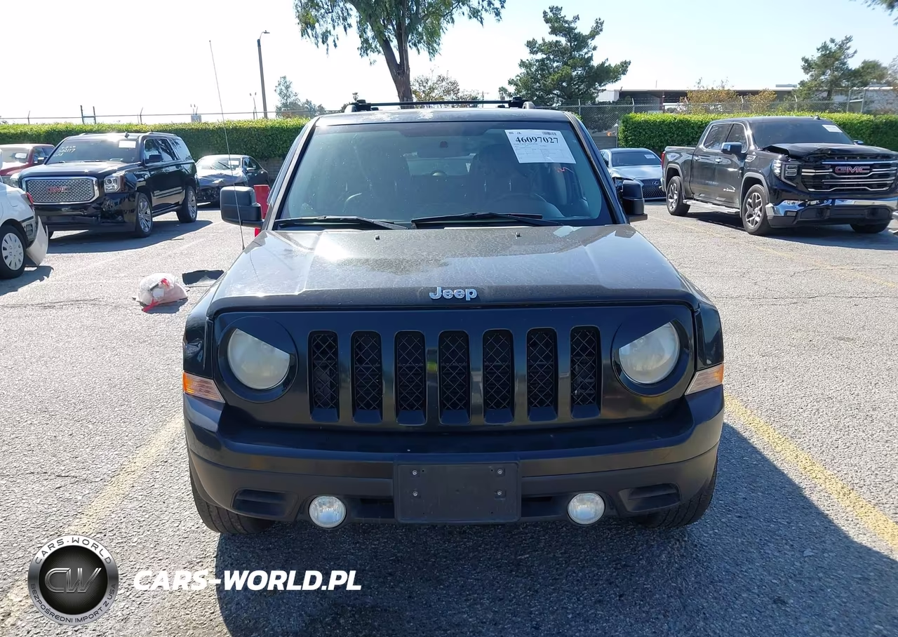 2014 Jeep Patriot Latitude VIN:1C4NJRFB1ED501754 - 12