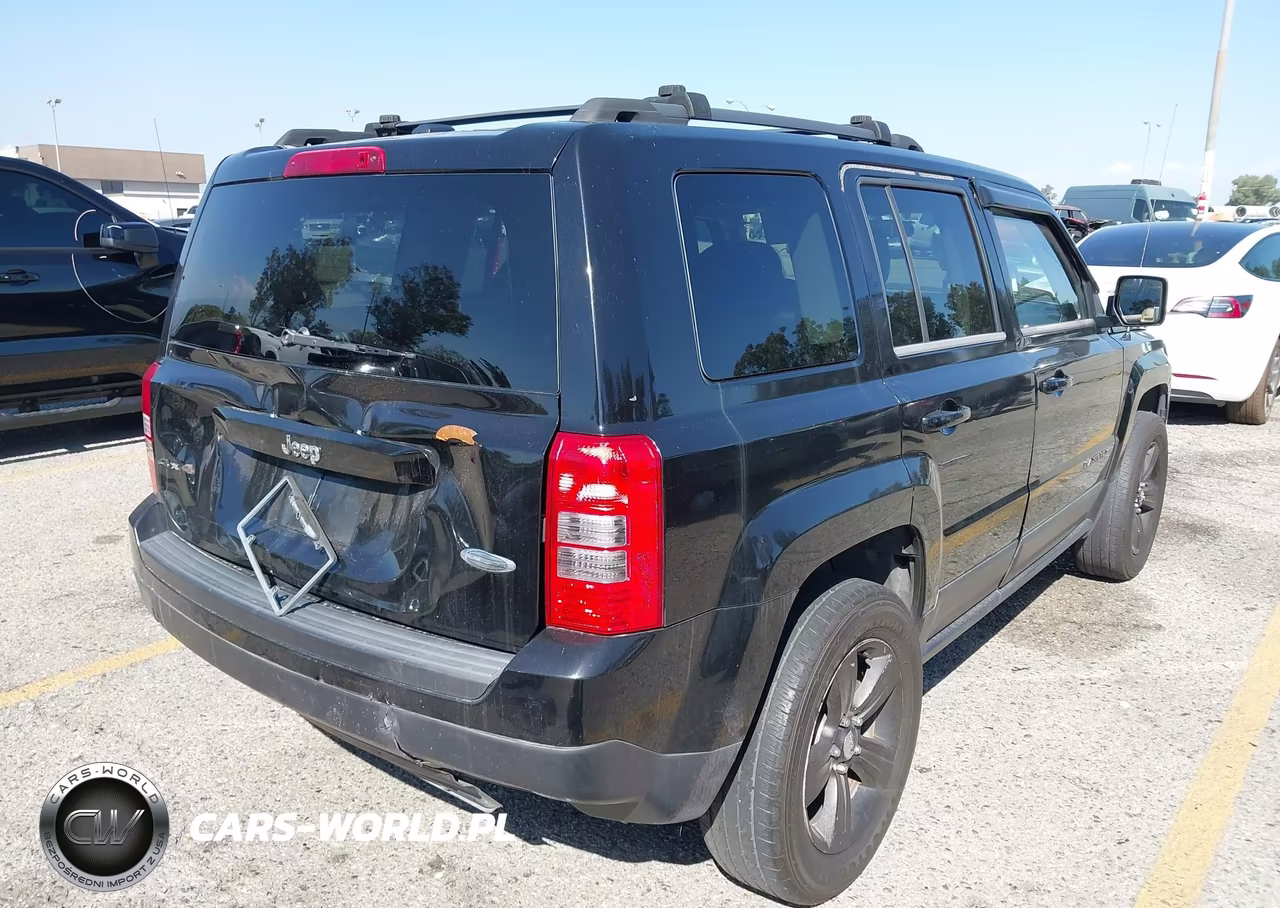 2014 Jeep Patriot Latitude VIN:1C4NJRFB1ED501754 - 4