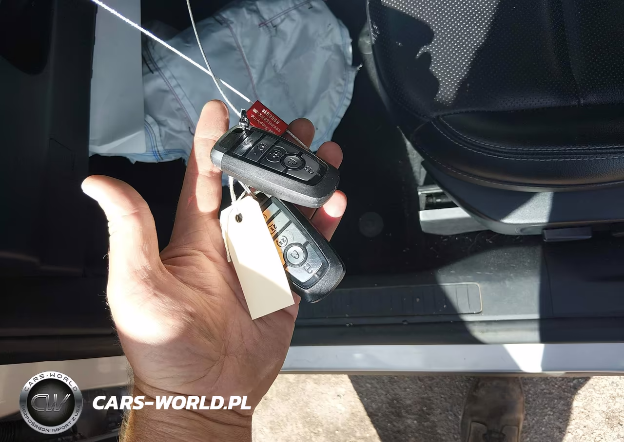 2020 Ford Escape Sel VIN:1FMCU9H68LUC76918 - 11