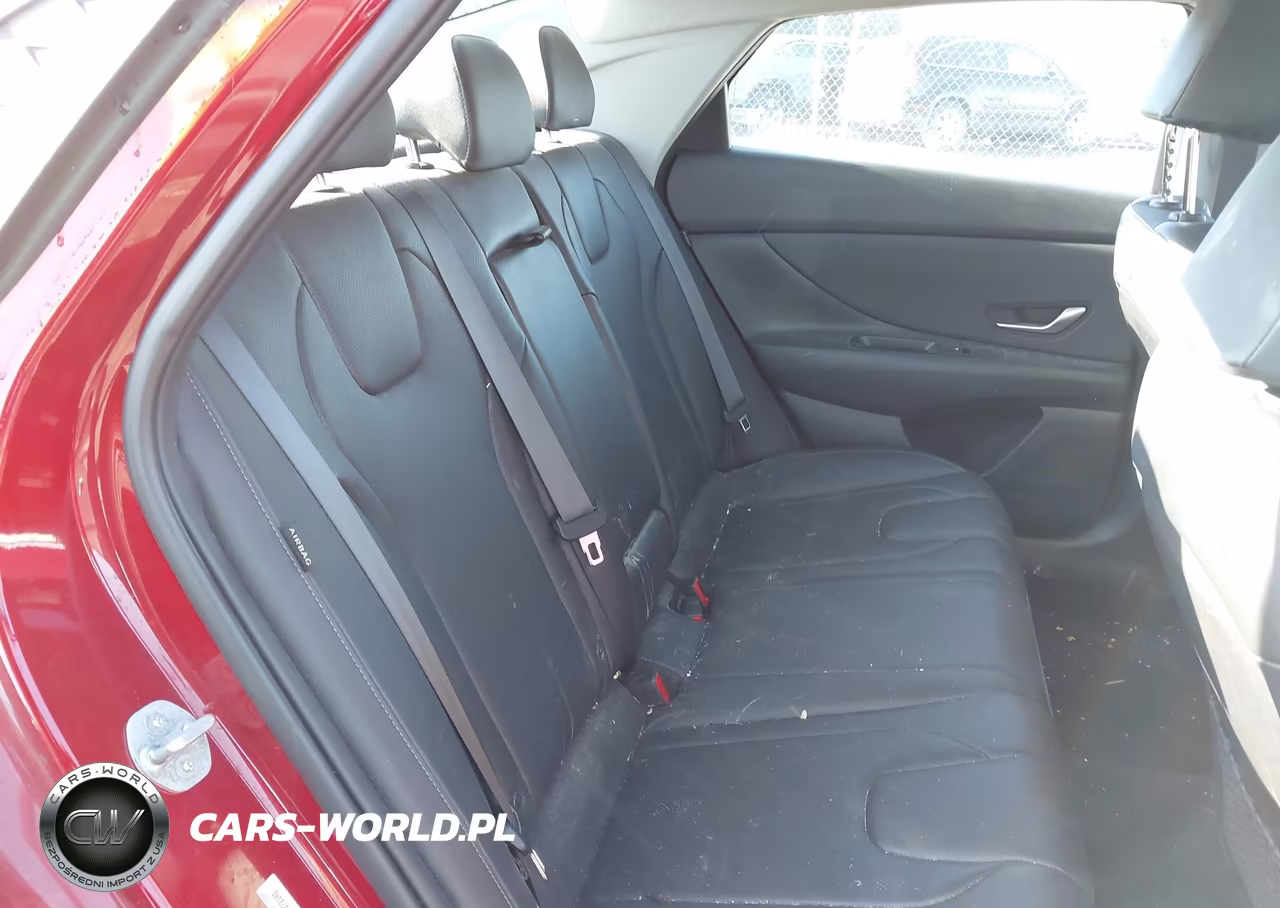 2025 Hyundai Elantra Limited VIN:KMHLP4DG0SU872192 - 8