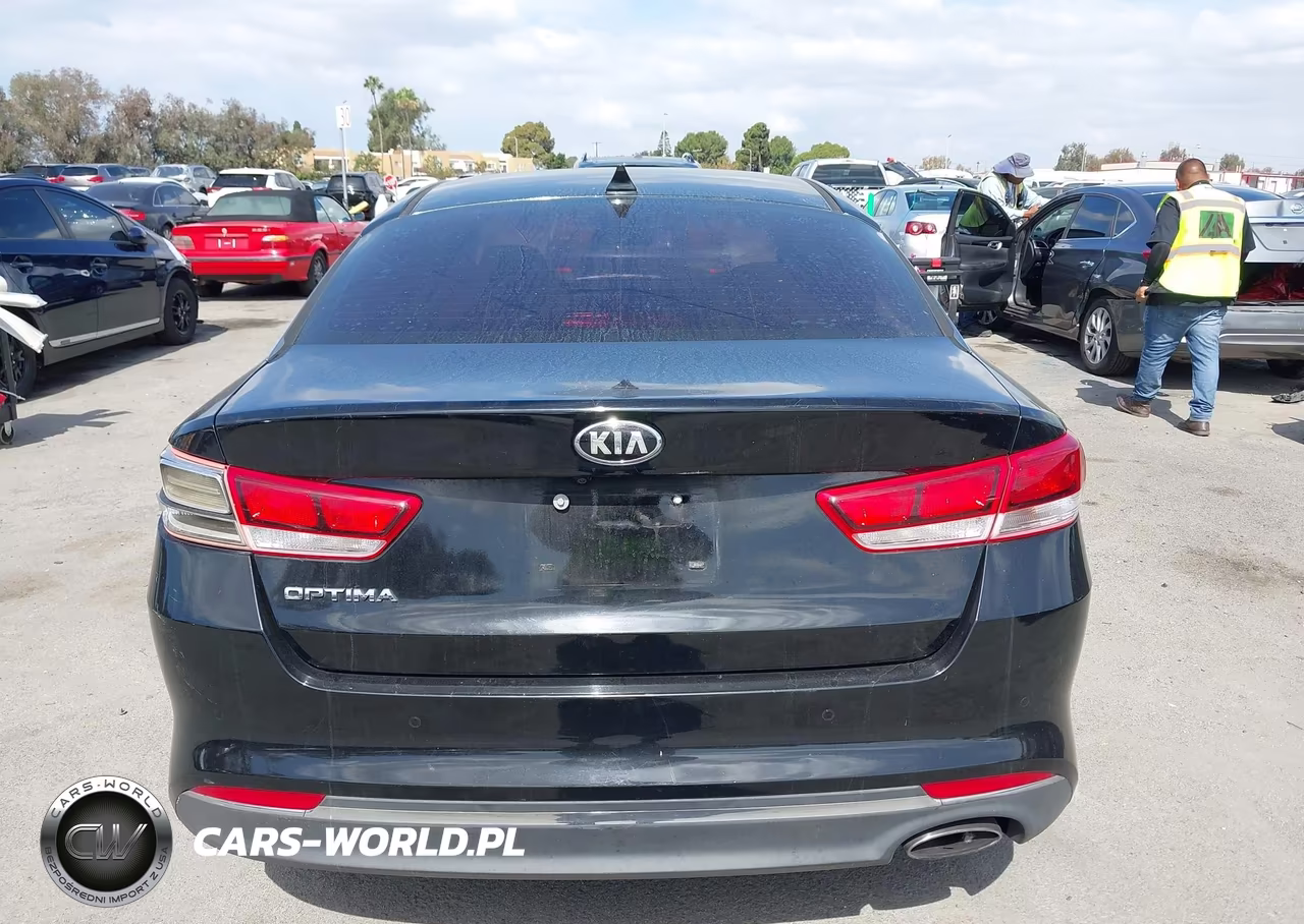 2018 Kia Optima Lx VIN:5XXGT4L35JG264351 - 16