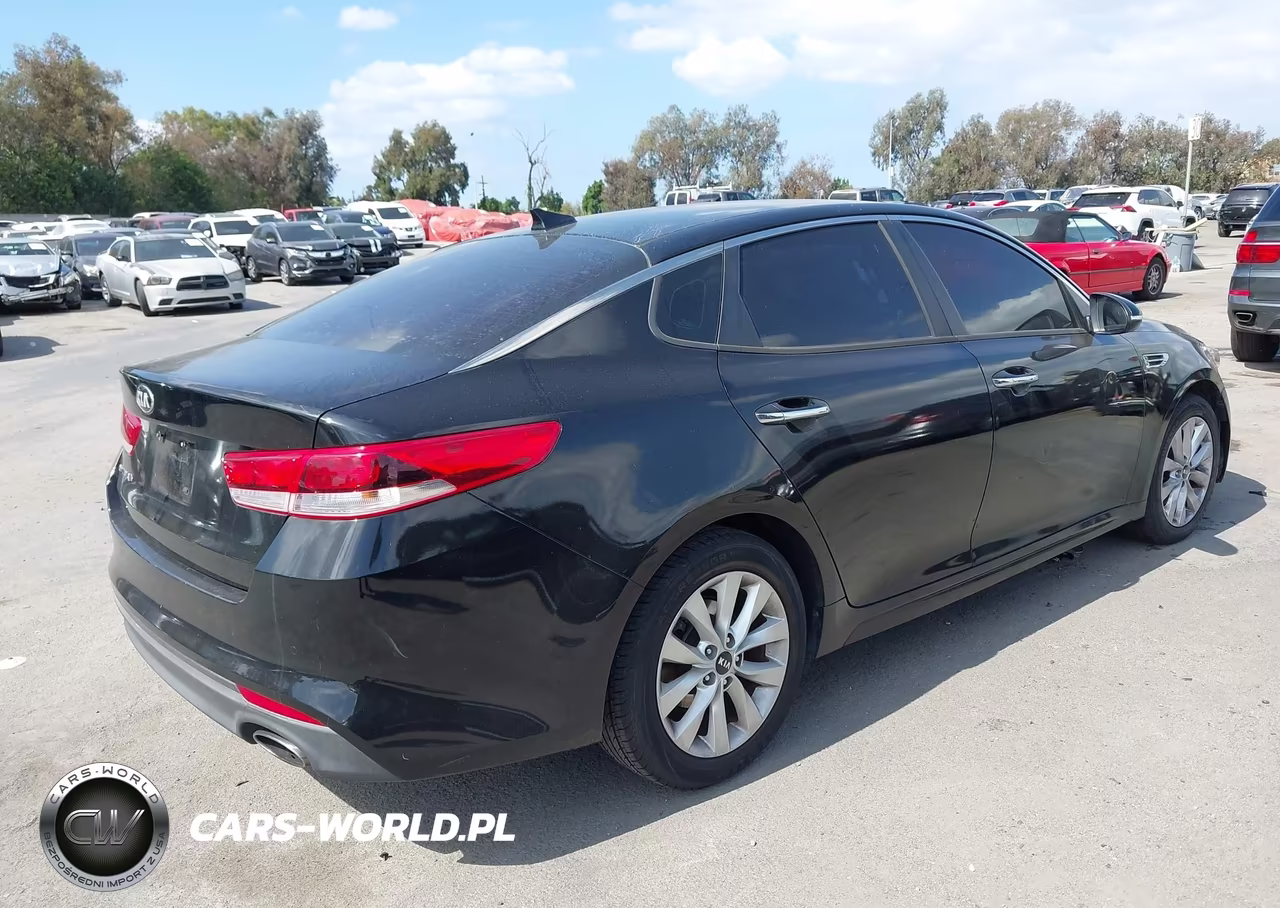 2018 Kia Optima Lx VIN:5XXGT4L35JG264351 - 4