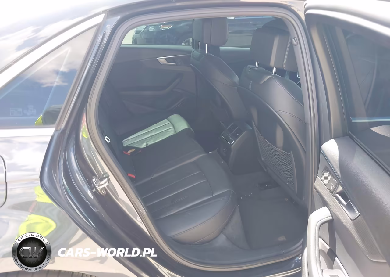 2017 Audi A4 2.0T Premium VIN:WAUENAF46HA078230 - 8