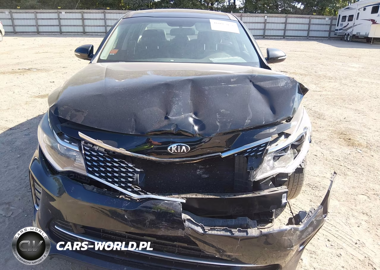 2018 Kia Optima S VIN:5XXGT4L31JG243738 - 12