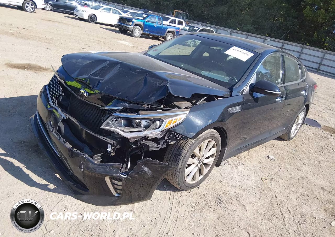 2018 Kia Optima S VIN:5XXGT4L31JG243738 - 2
