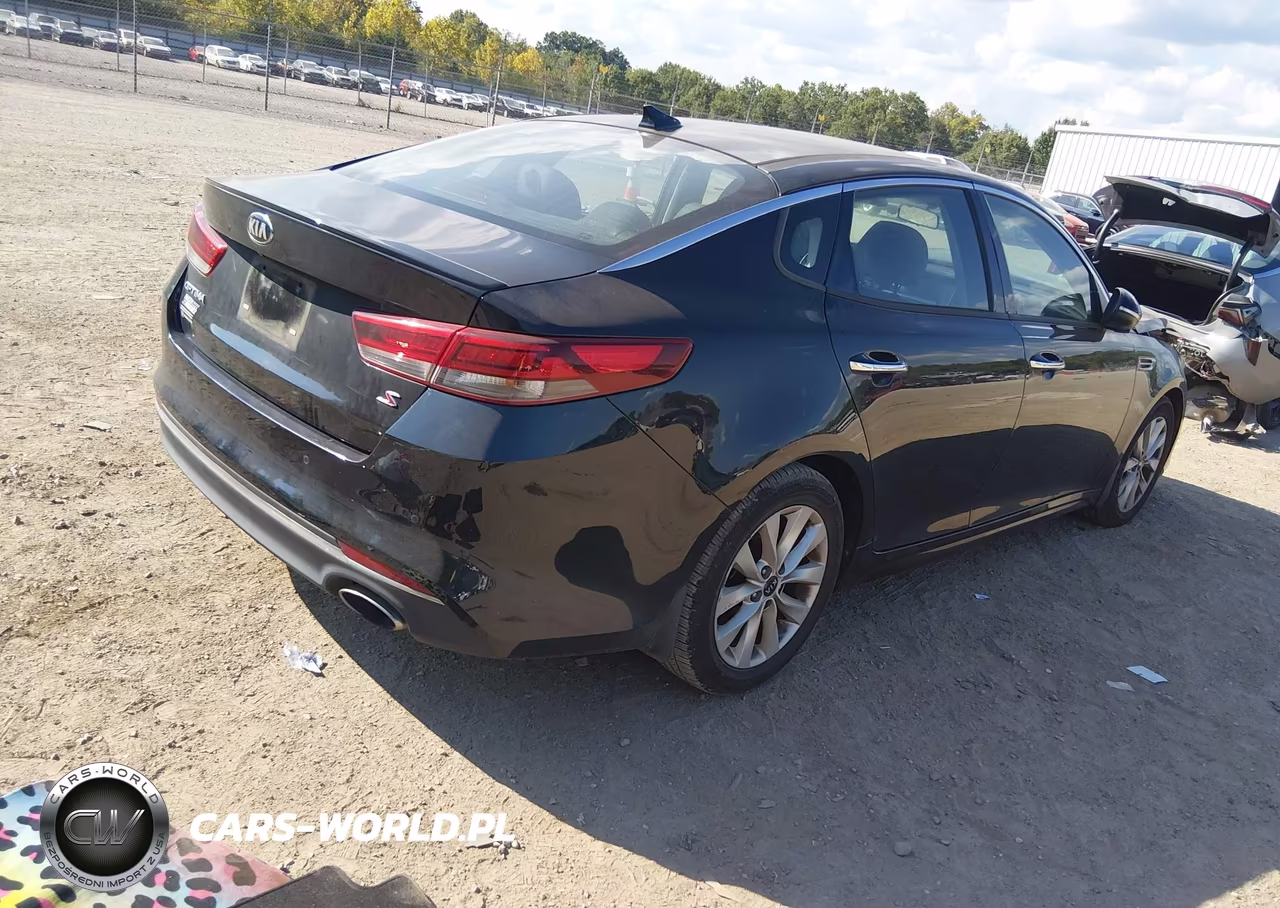 2018 Kia Optima S VIN:5XXGT4L31JG243738 - 4