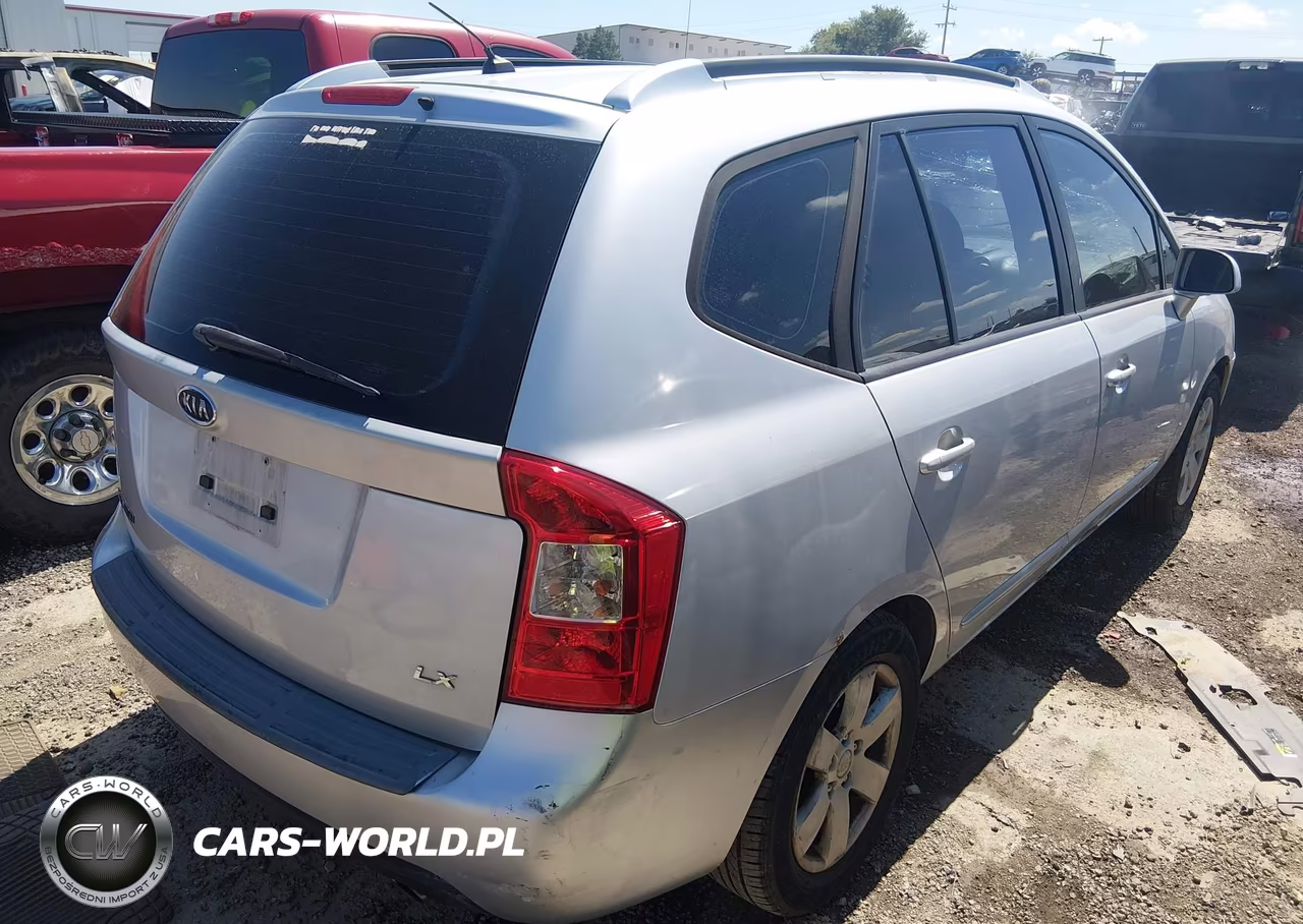 2007 Kia Rondo Lx VIN:KNAFG525177030361 - 4