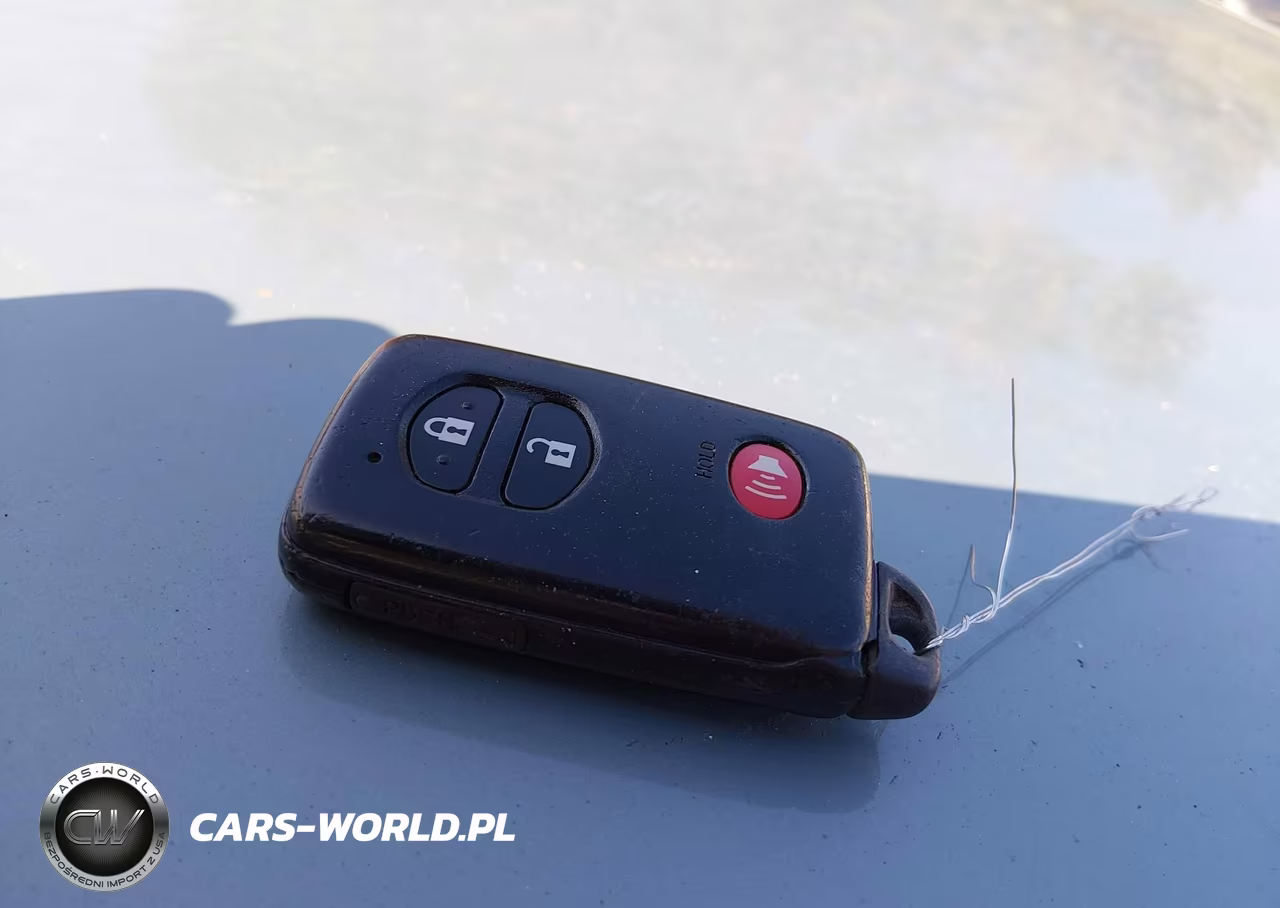 2015 Toyota Prius Four VIN:JTDKN3DU1F1928721 - 11