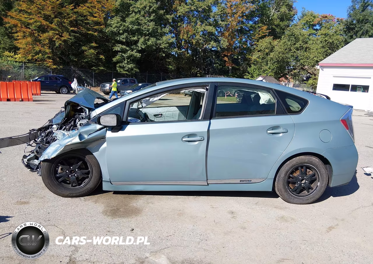2015 Toyota Prius Four VIN:JTDKN3DU1F1928721 - 15