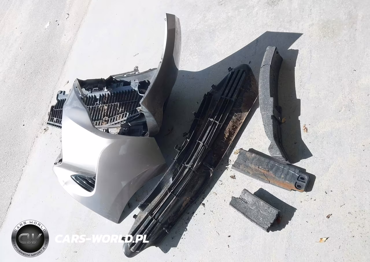 2018 Toyota Corolla Le VIN:2T1BURHE2JC123310 - 12
