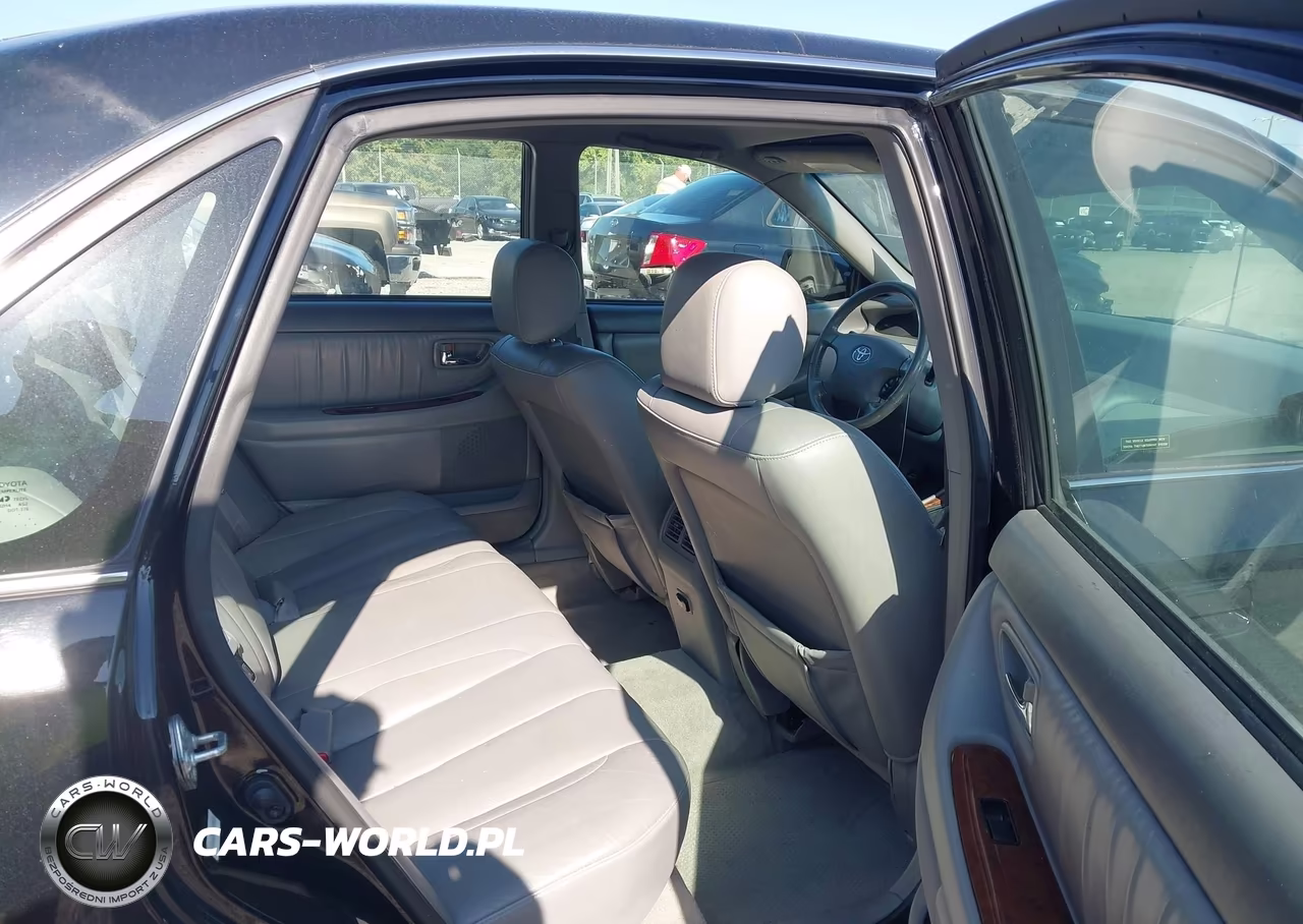 2002 Toyota Avalon Xls VIN:4T1BF28B52U233887 - 8