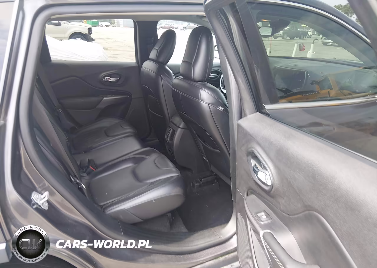 2020 Jeep Cherokee Limited Fwd VIN:1C4PJLDB2LD538625 - 8
