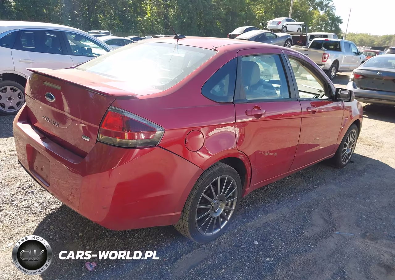 2010 Ford Focus Ses VIN:1FAHP3GN9AW197269 - 4
