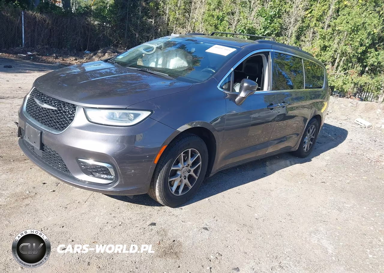 2022 Chrysler Pacifica Touring L VIN:2C4RC1BG2NR178780 - 2
