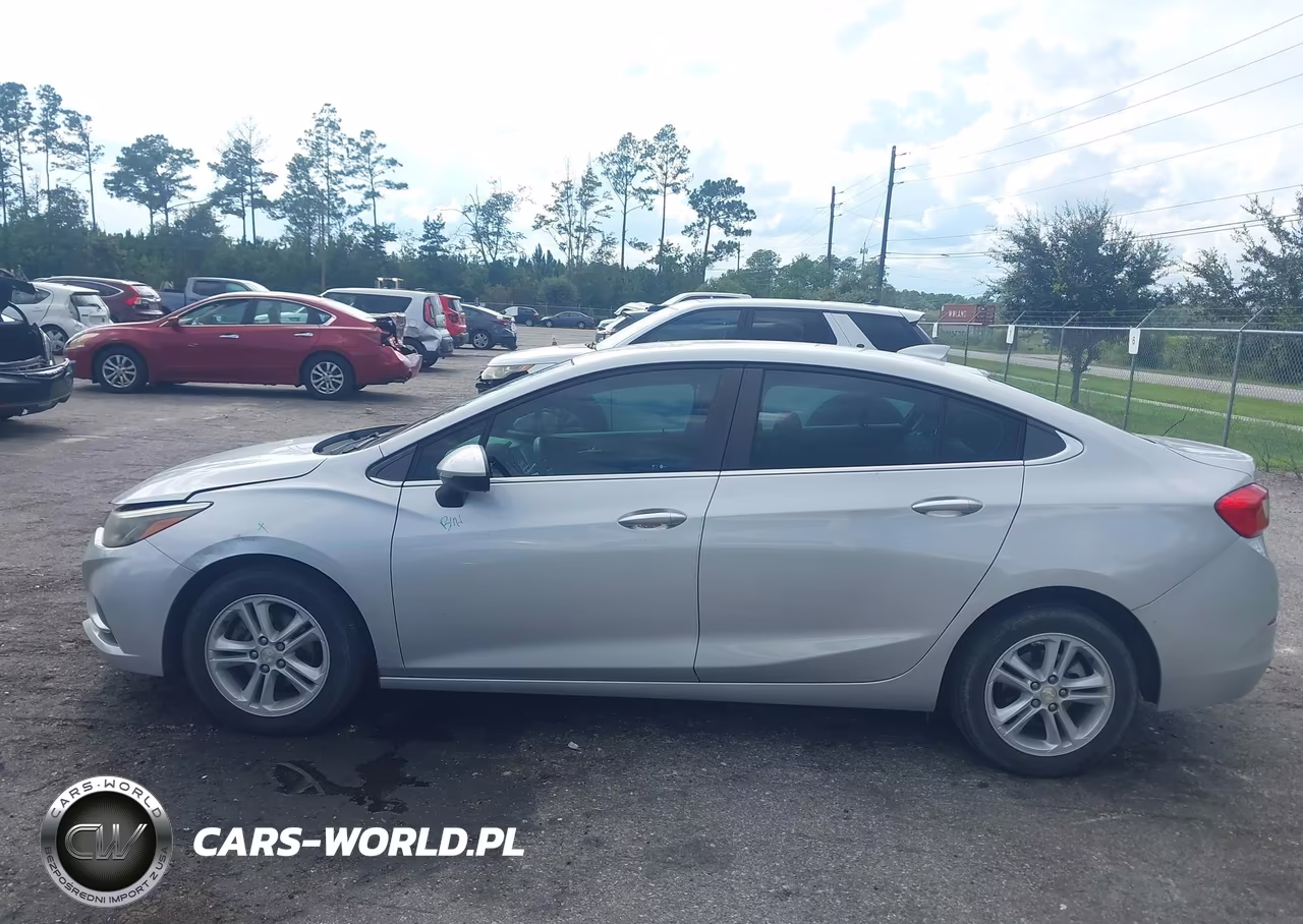 2018 Chevrolet Cruze Lt Auto VIN:1G1BE5SM7J7226688 - 14