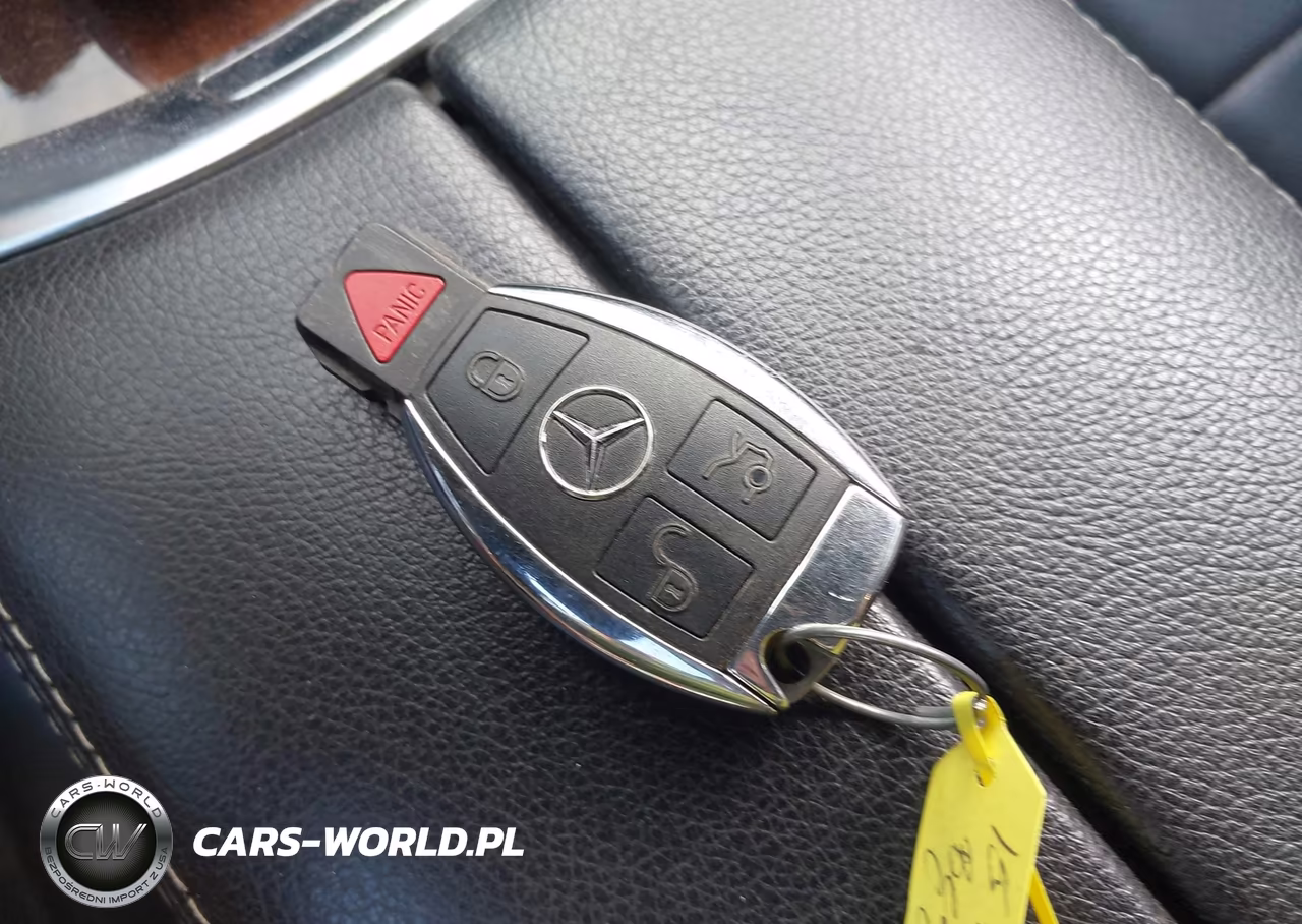 2015 Mercedes-Benz C 300 4Matic VIN:55SWF4KB7FU004991 - 11