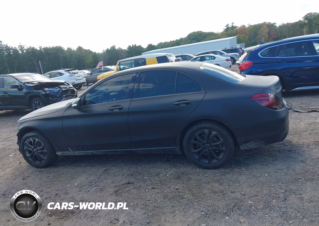 2015 Mercedes-Benz C 300 4Matic VIN:55SWF4KB7FU004991 - 15