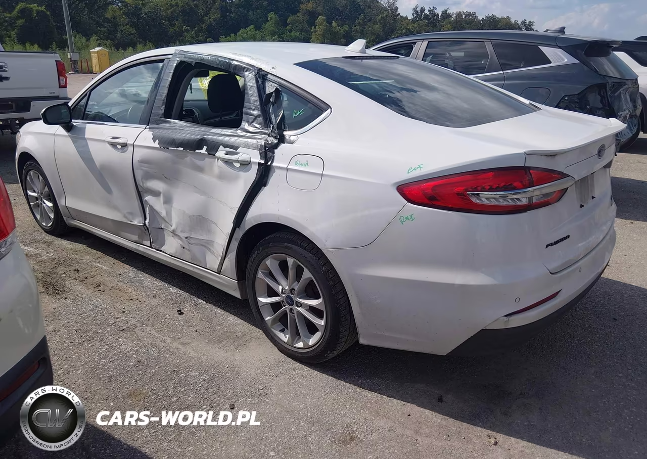 2020 Ford Fusion Hybrid Se VIN:3FA6P0LUXLR191599 - 3