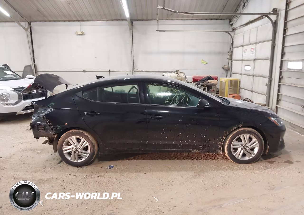 2020 Hyundai Elantra Sel VIN:5NPD84LF2LH573684 - 13