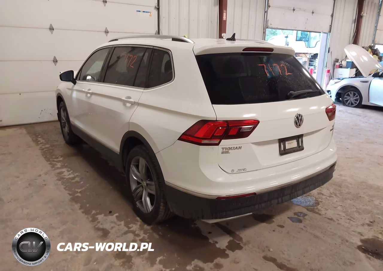 2018 Volkswagen Tiguan 2.0T Sel Premium VIN:3VV4B7AX9JM172009 - 3