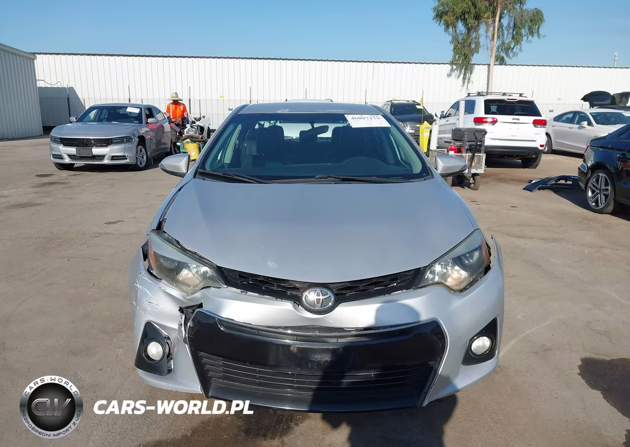 2015 Toyota Corolla S Plus VIN:5YFBURHE0FP309631 - 13