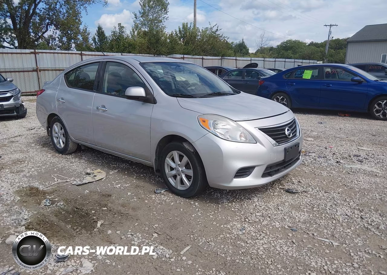 2014 Nissan Versa 1.6 Sv