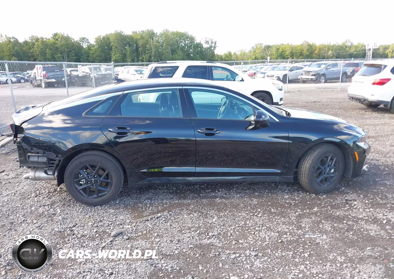 2026 Kia K5 Lxs Fwd VIN:KNAG24J76T5488130 - 14