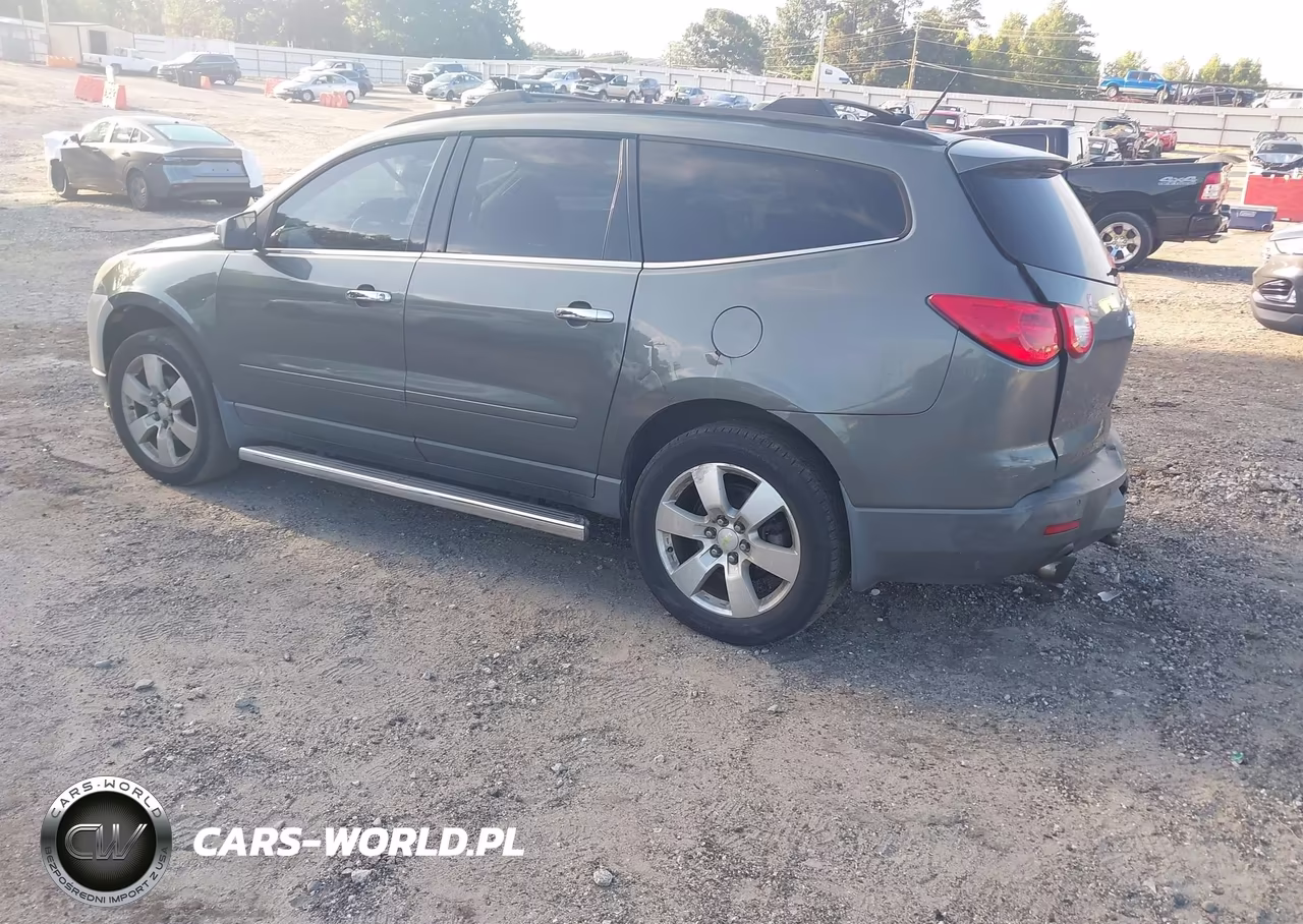 2010 Chevrolet Traverse Lt VIN:1GNLRFED3AJ264480 - 3