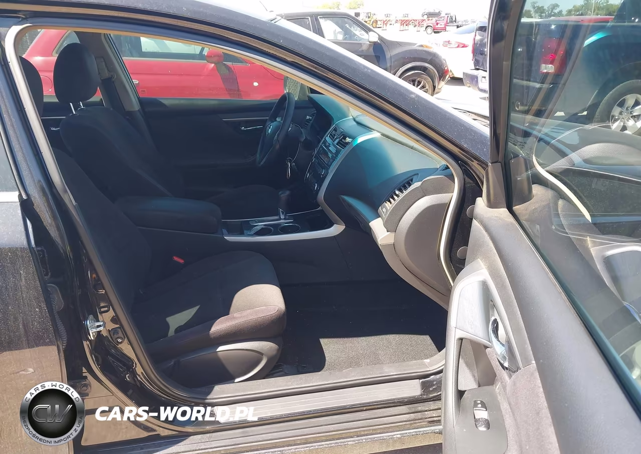 2013 Nissan Altima 2.5 S VIN:1N4AL3AP3DN485824 - 5