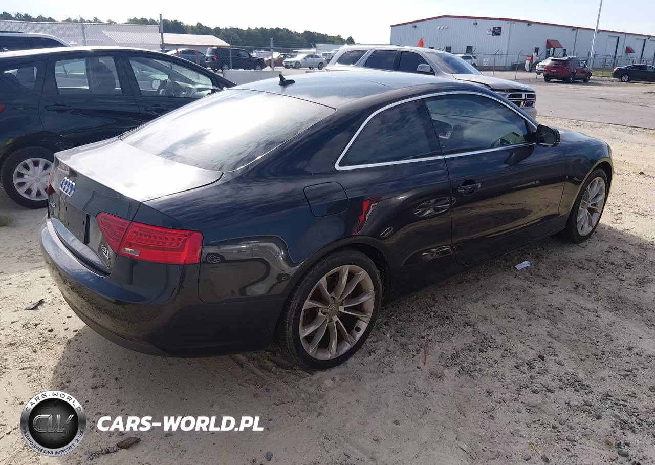 2013 Audi A5 2.0T Premium VIN:WAULFAFR1DA007172 - 4