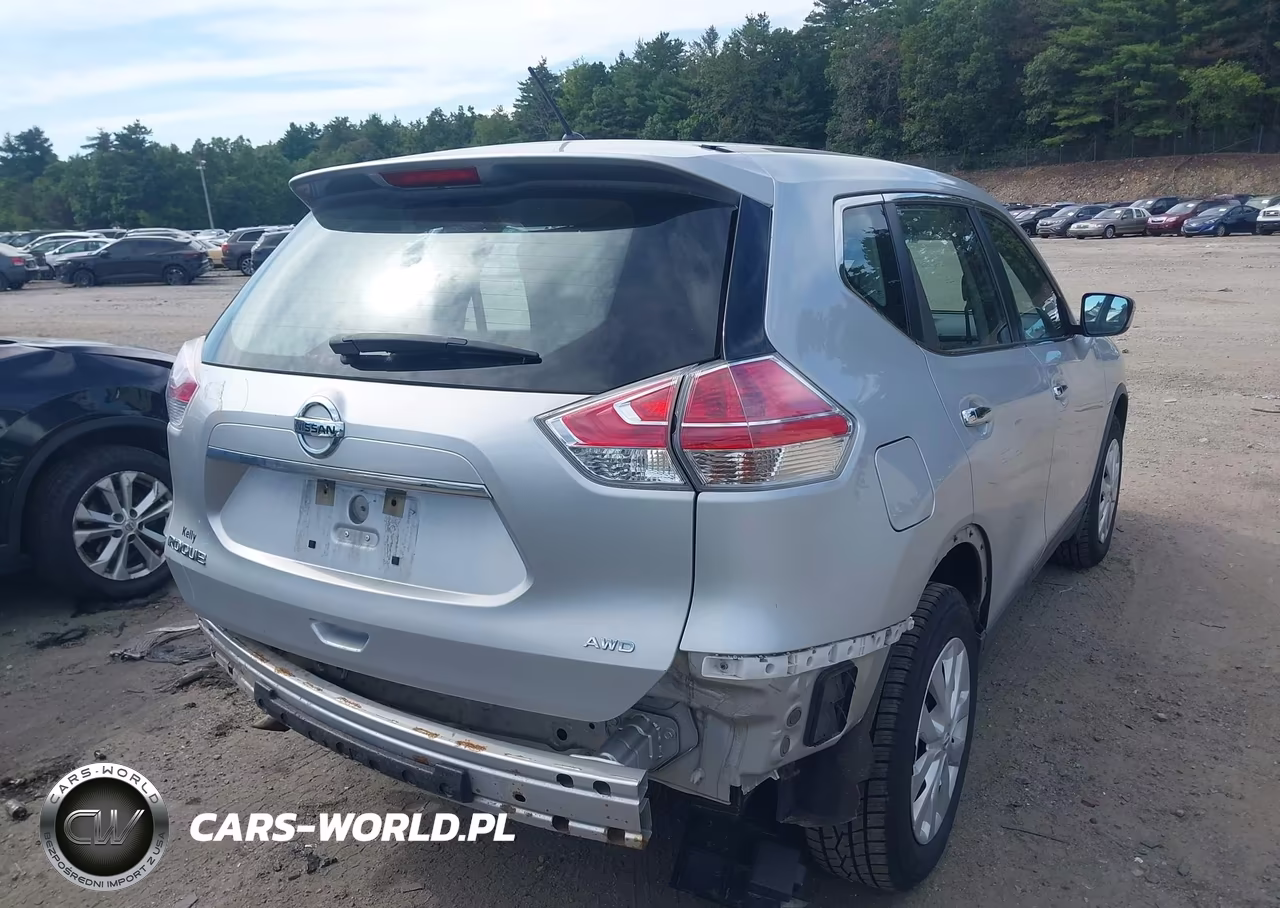 2015 Nissan Rogue S VIN:KNMAT2MV0FP504531 - 4