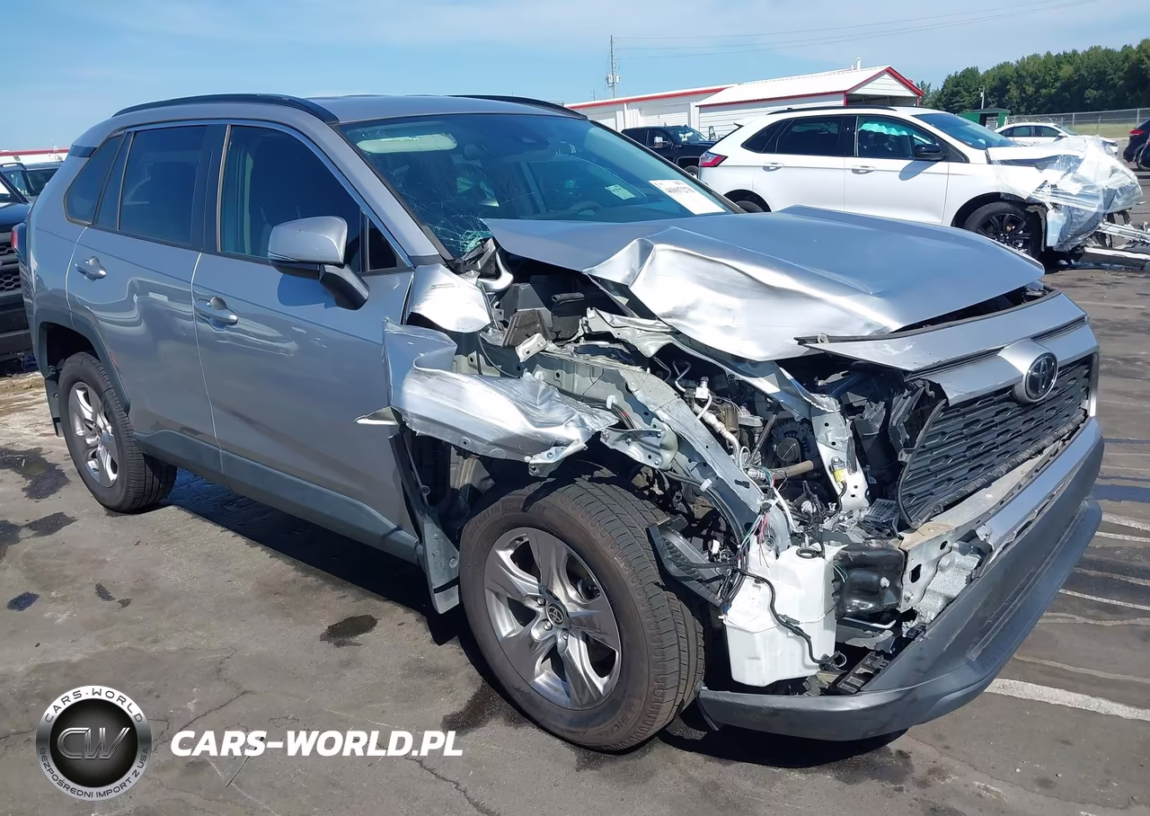 2023 Toyota Rav4 Xle VIN:2T3P1RFV1PC326626 - 1