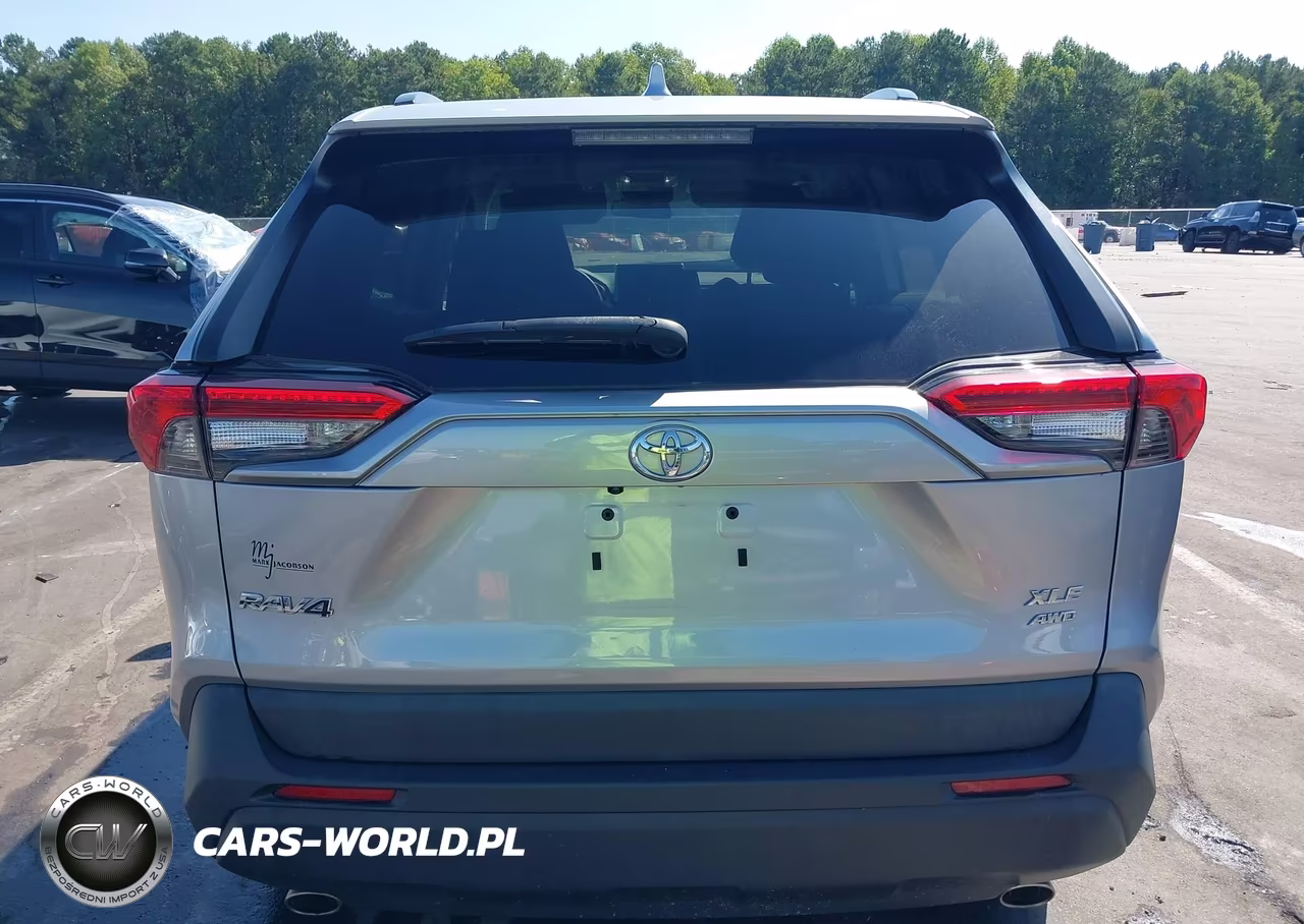 2023 Toyota Rav4 Xle VIN:2T3P1RFV1PC326626 - 16