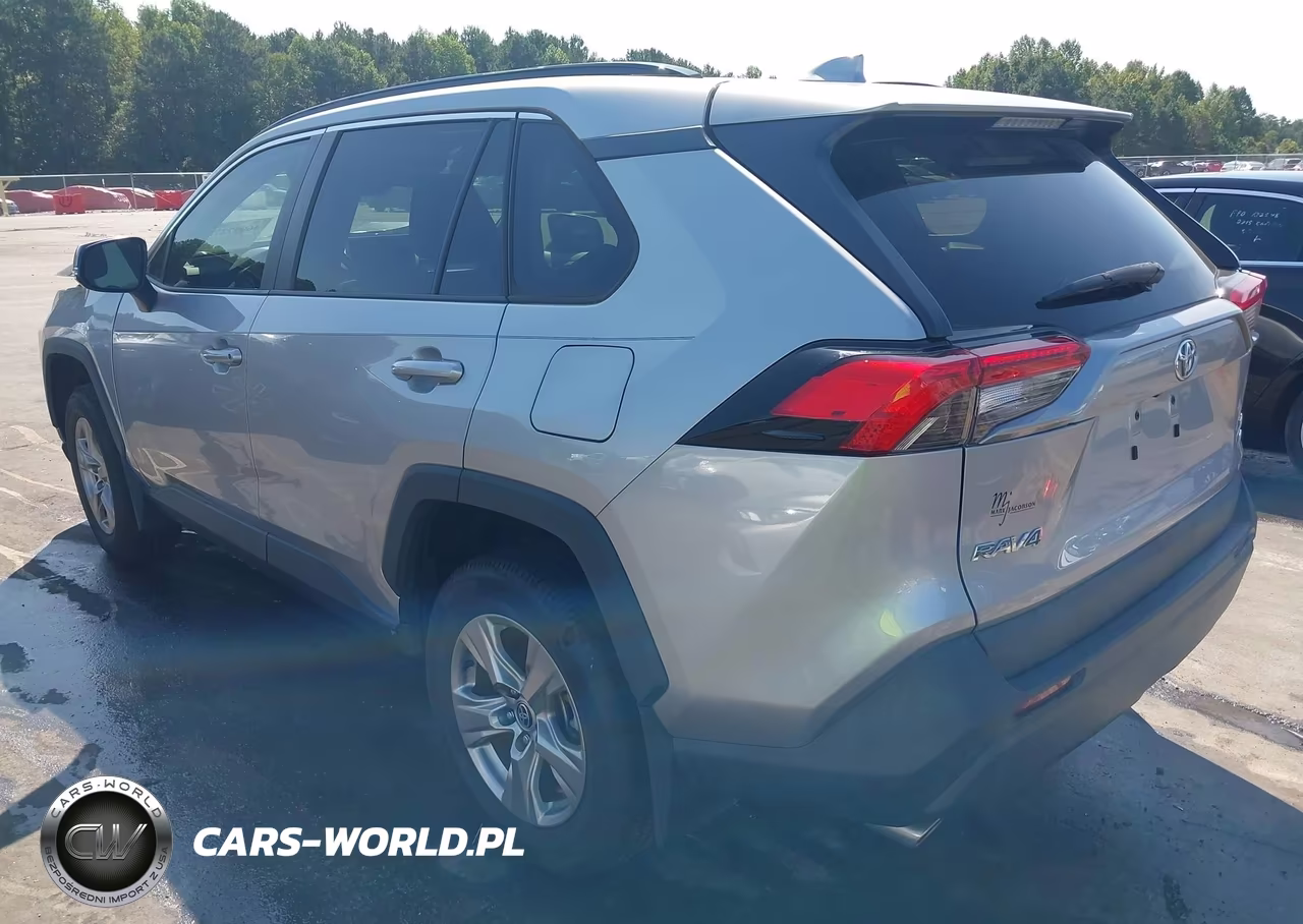 2023 Toyota Rav4 Xle VIN:2T3P1RFV1PC326626 - 3